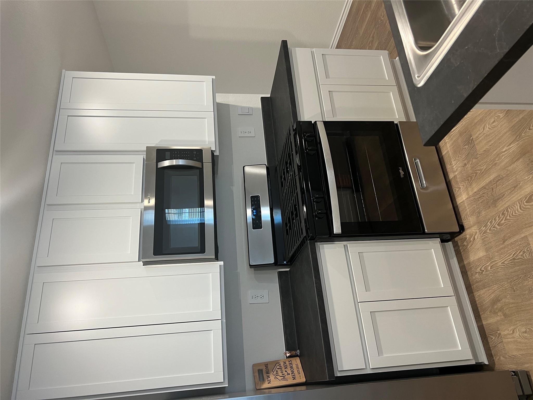 214 Alkali Dr, Buda, TX 78610