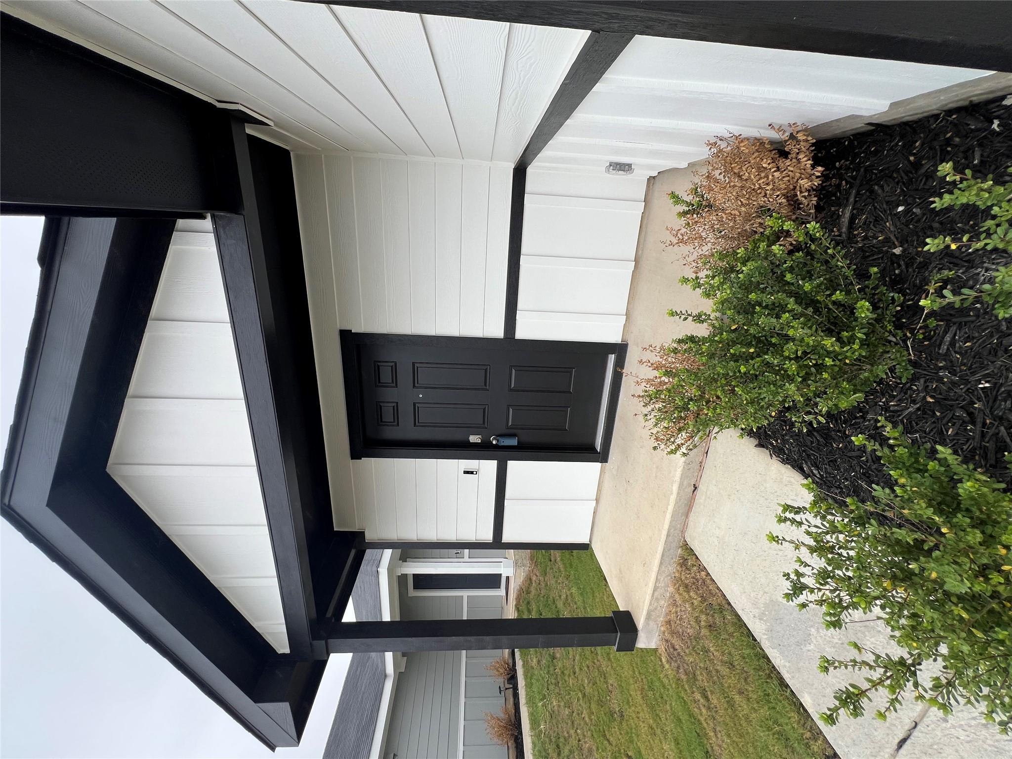 214 Alkali Dr, Buda, TX 78610