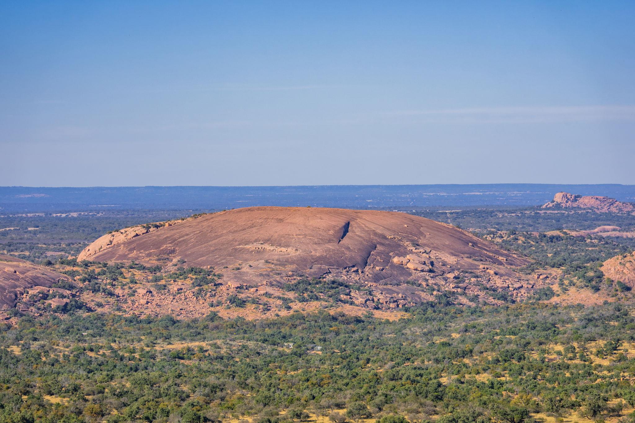 527 Walter Rd, Fredericksburg, TX 78624