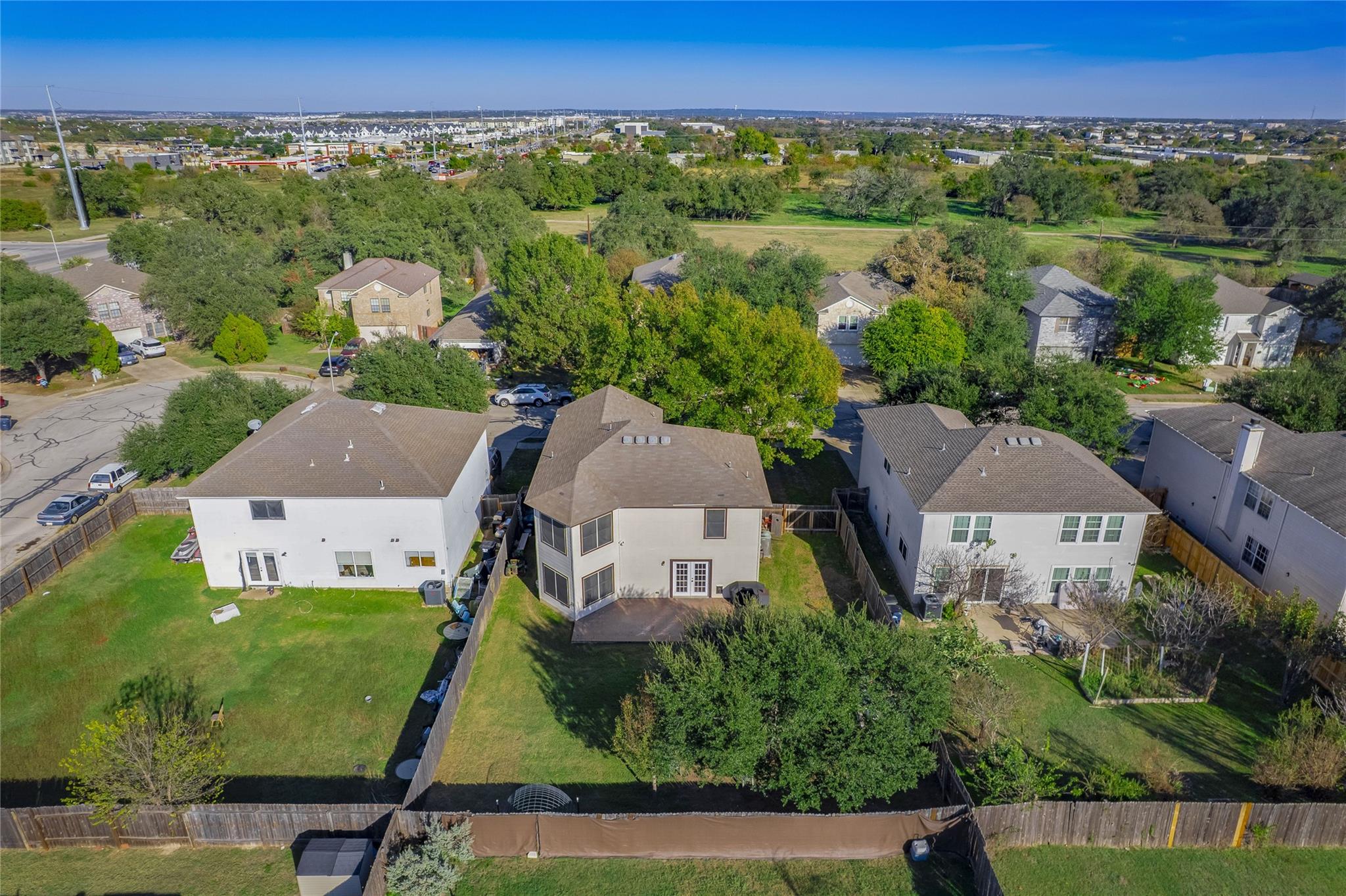 401 Bello Dr, Leander, TX 78641