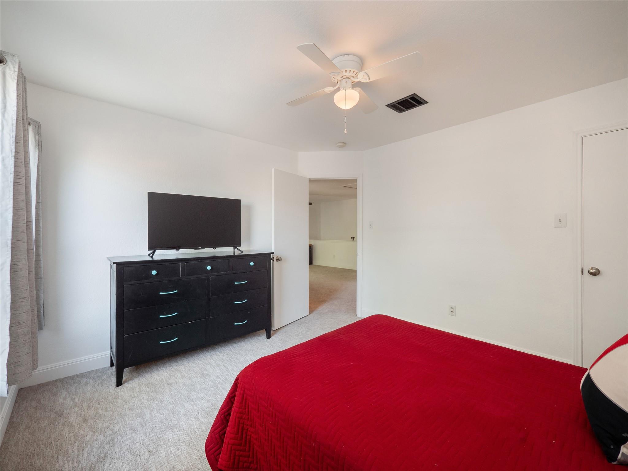 401 Bello Dr, Leander, TX 78641