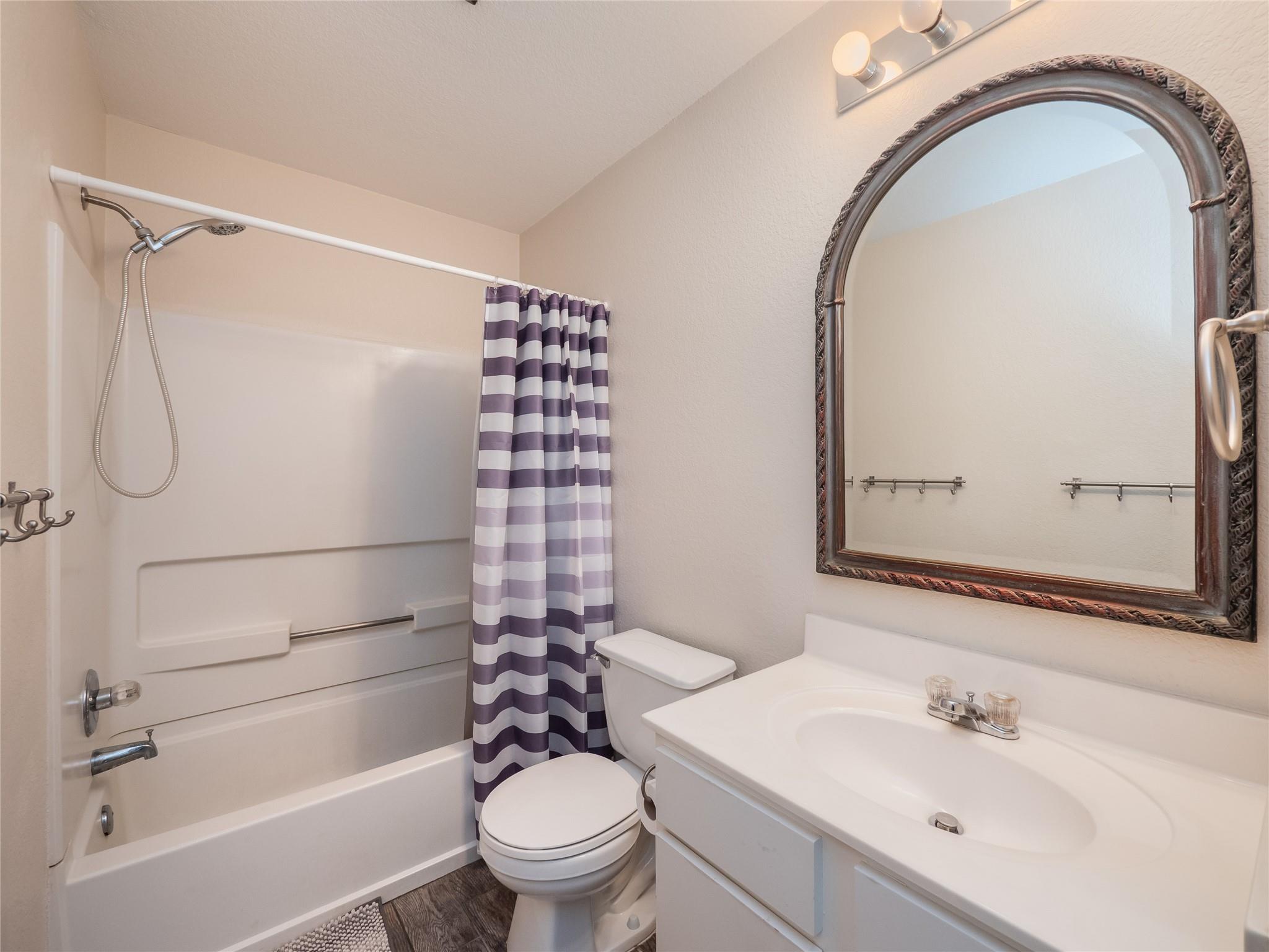 401 Bello Dr, Leander, TX 78641