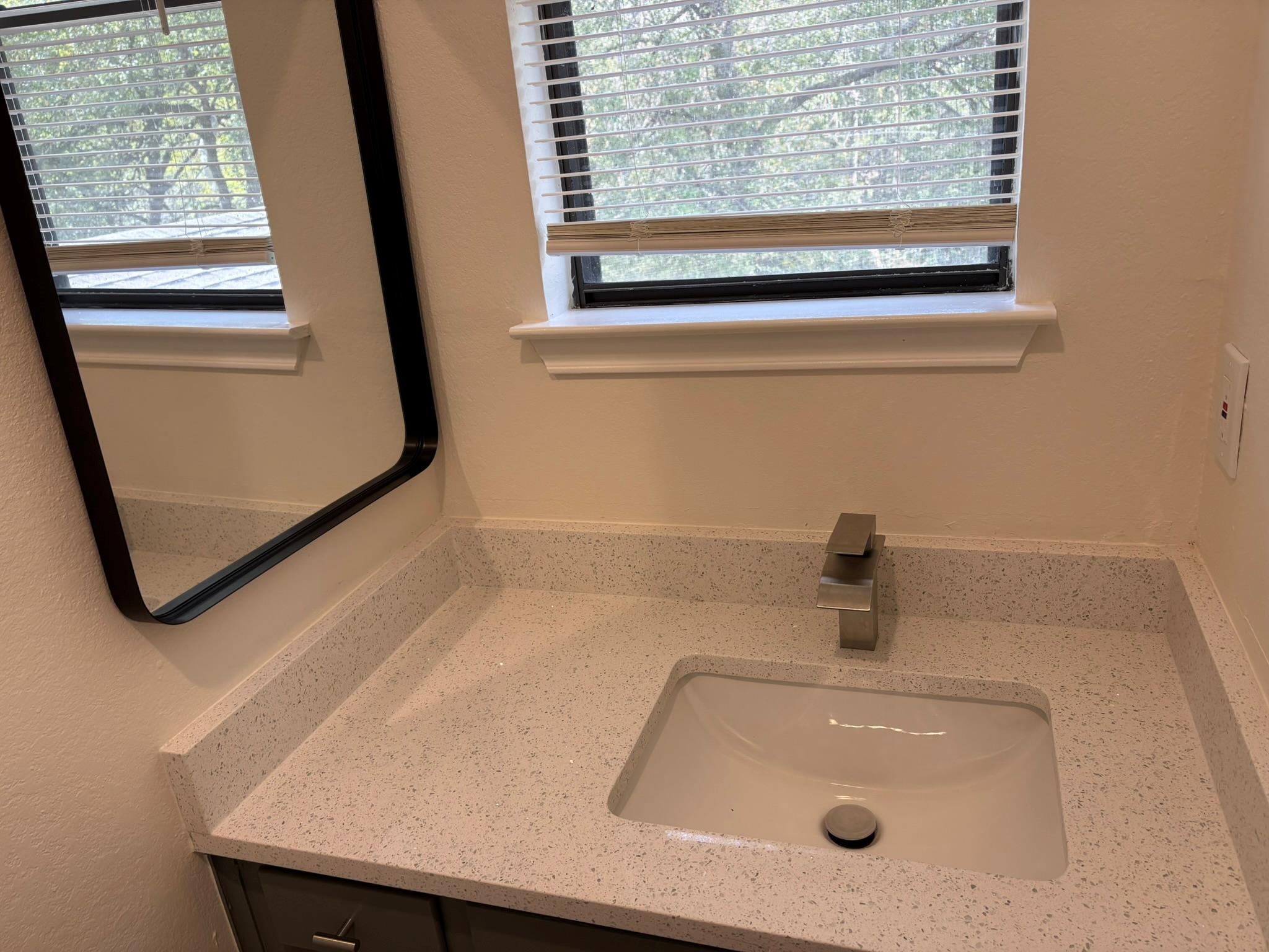 6009 Shadow Valley Cv # A, Austin, TX 78731