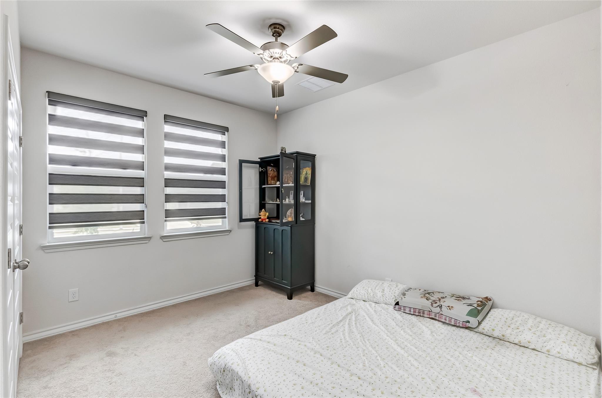 149 Andesite Trl, Liberty Hill, TX 78642