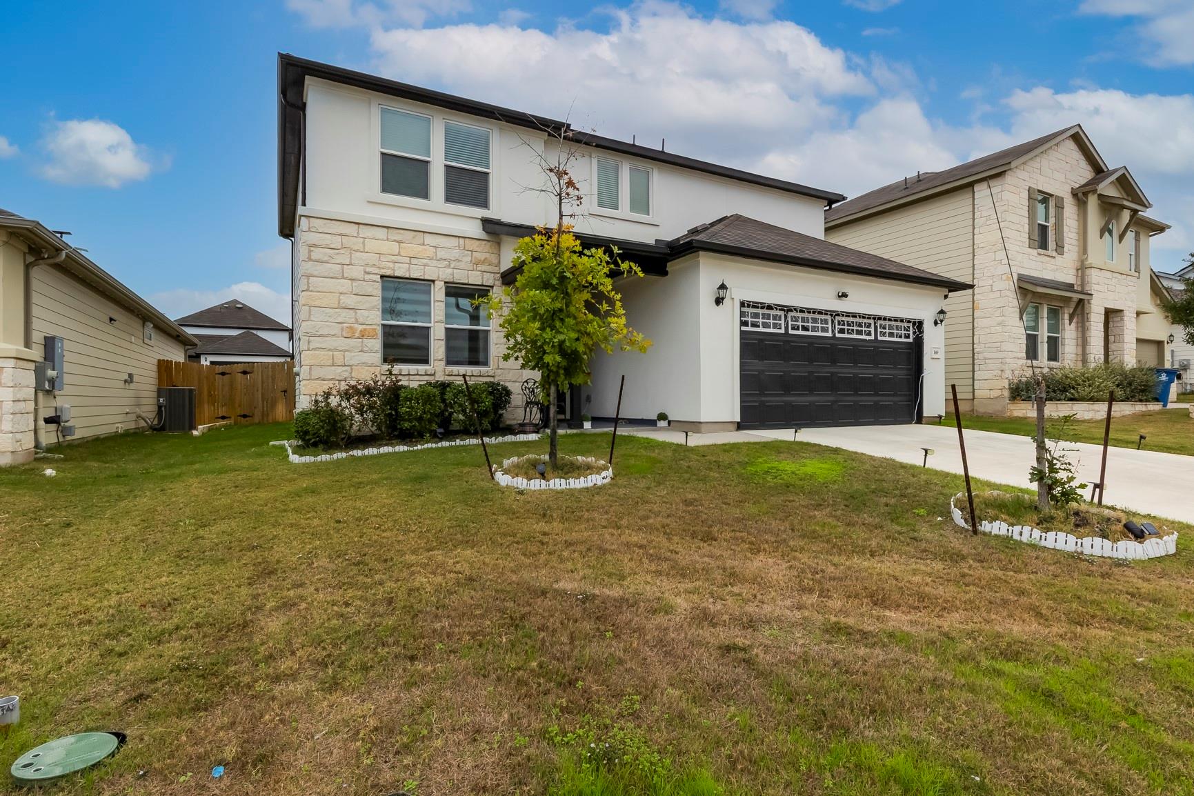 149 Andesite Trl, Liberty Hill, TX 78642