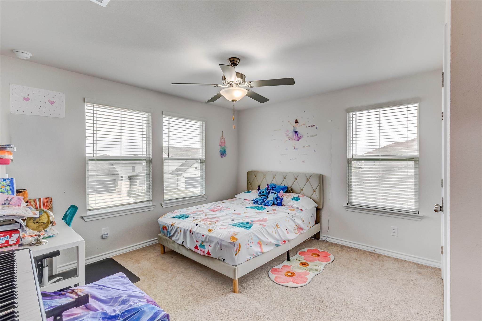 149 Andesite Trl, Liberty Hill, TX 78642