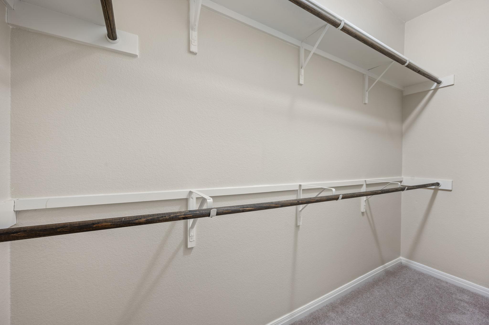 217 Michaelis Dr, Leander, TX 78641