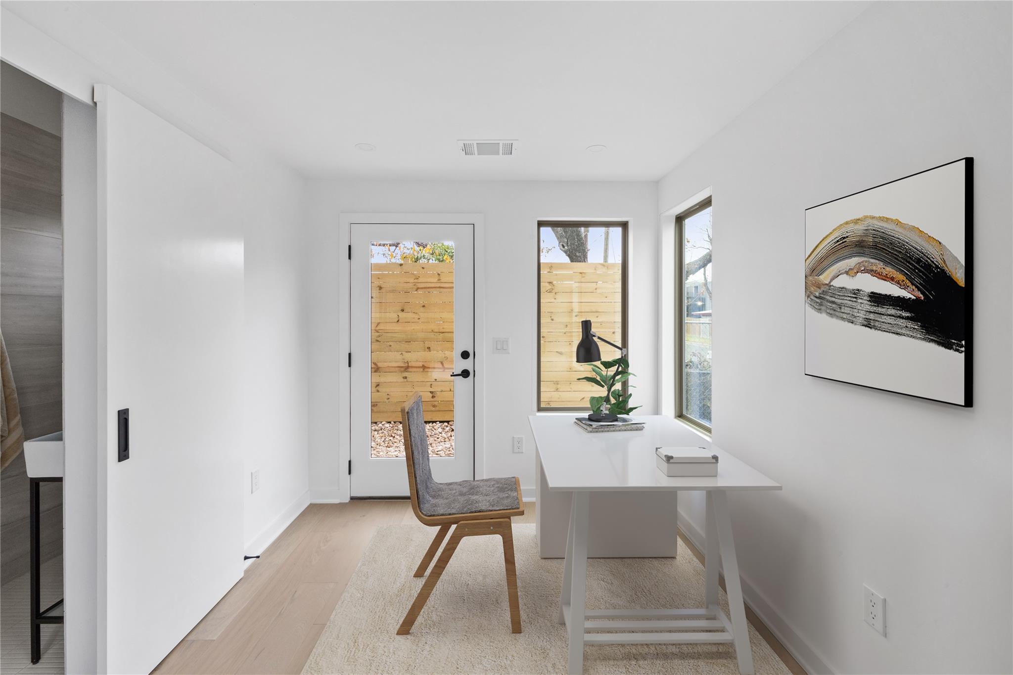 700 Denson Dr # 2102, Austin, TX 78752