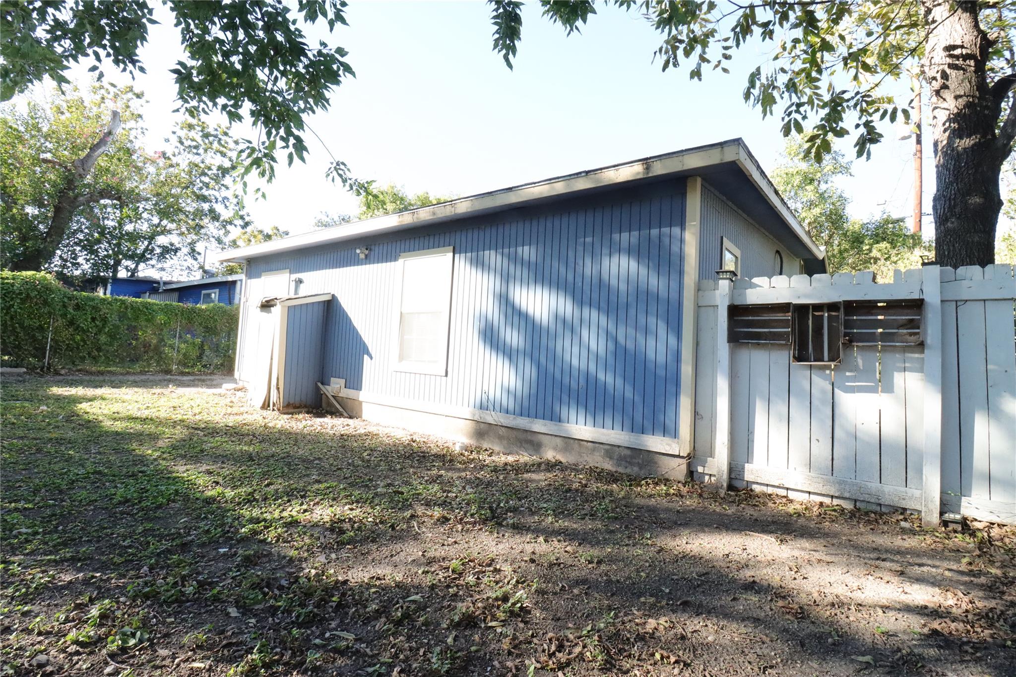 164 Grapeland Ave, San Antonio, TX 78214