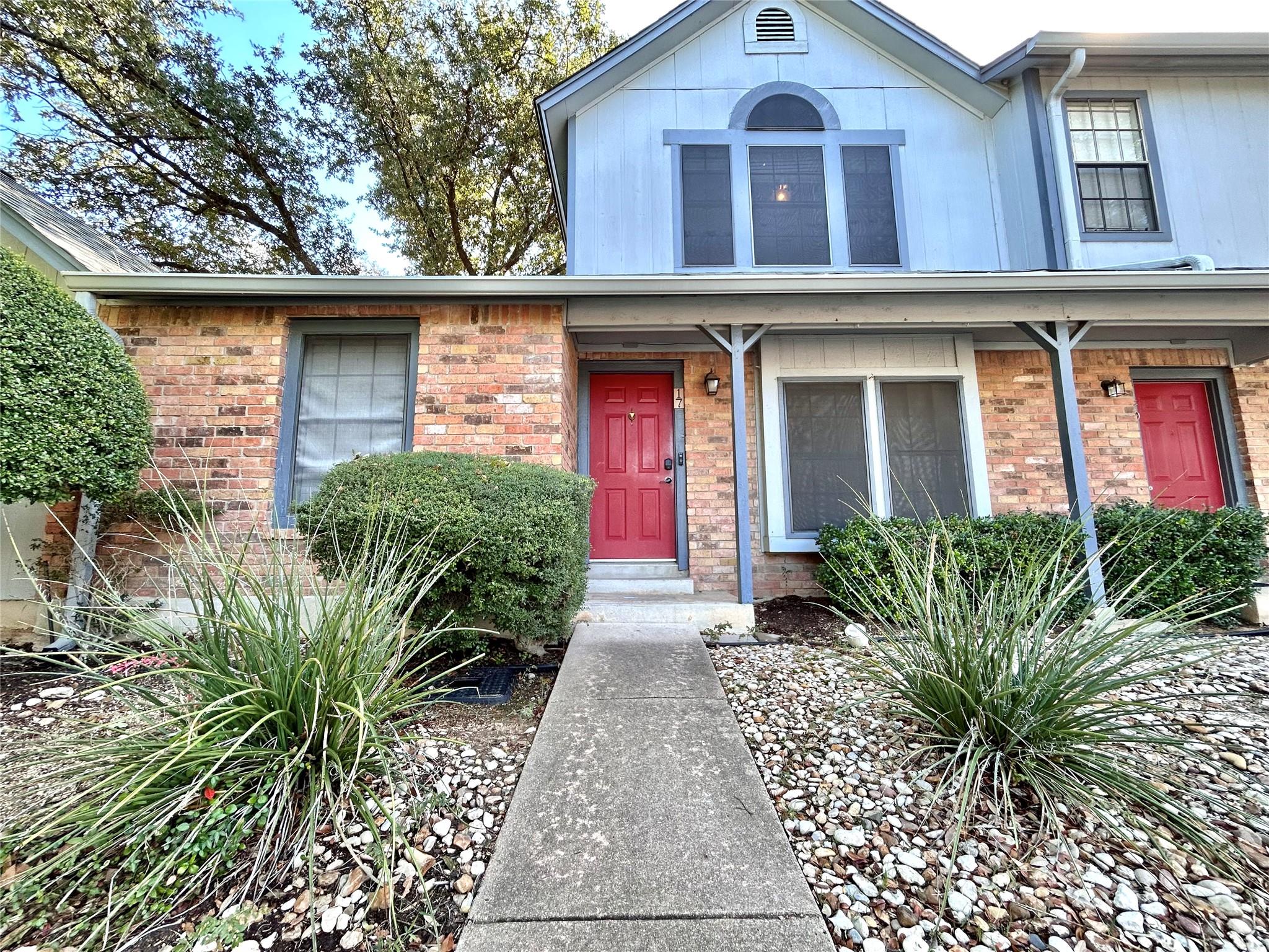 1411 Gracy Farms Ln NW # 17, Austin, TX 78758