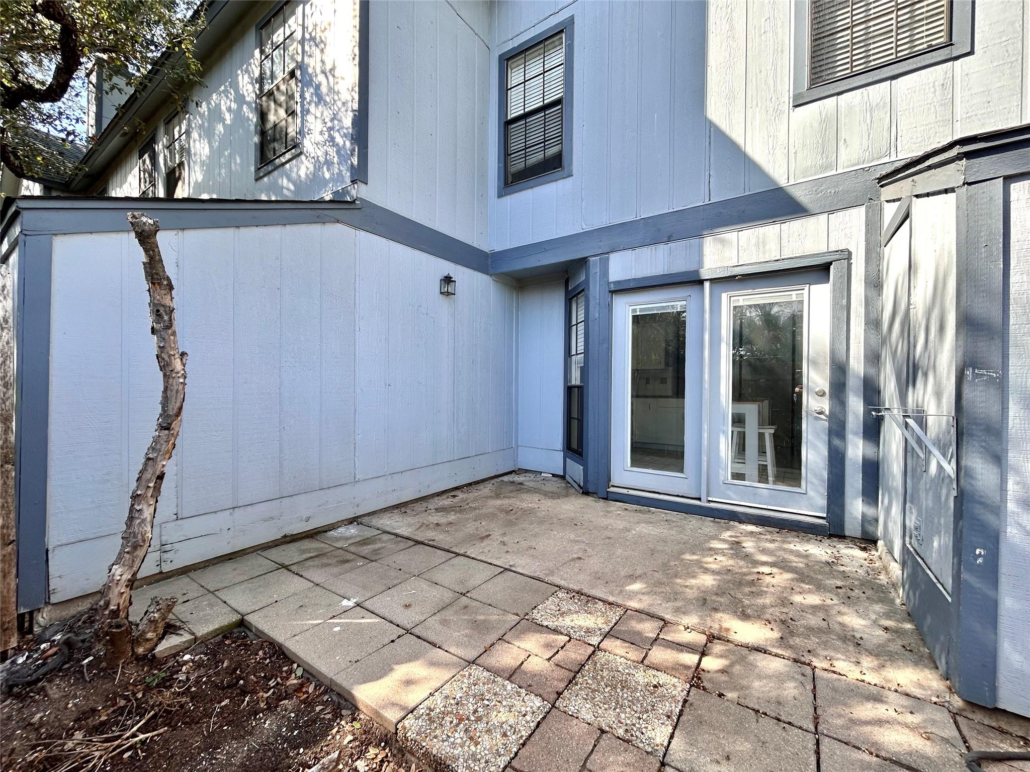 1411 Gracy Farms Ln NW # 17, Austin, TX 78758