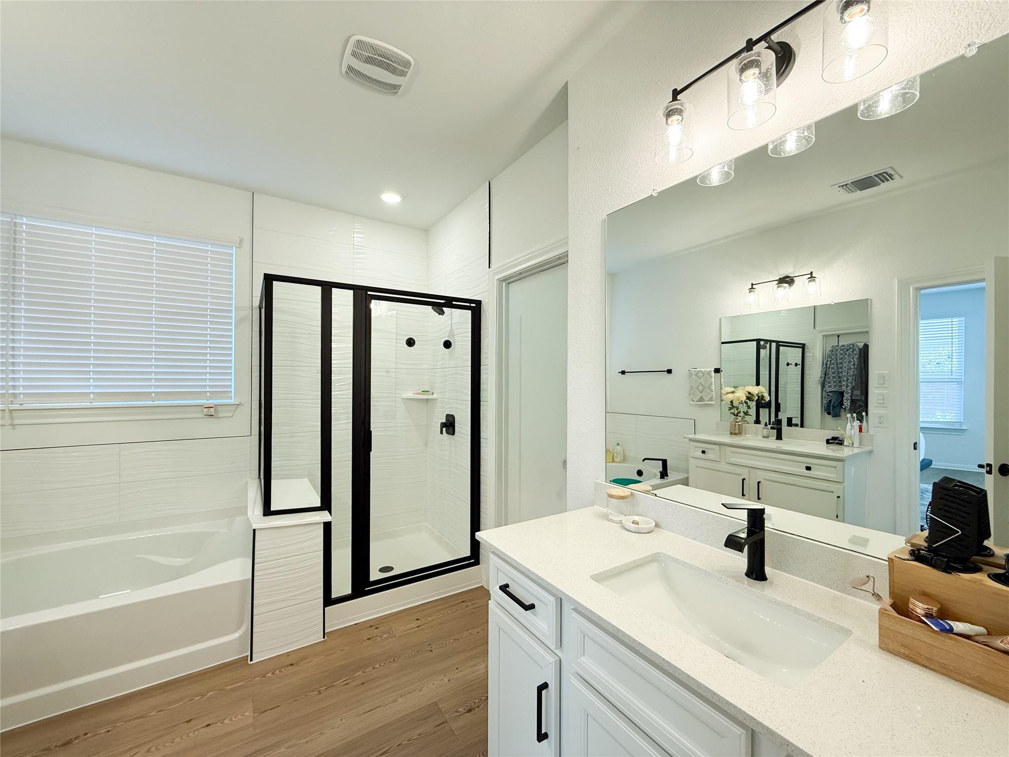 253 Inlet Ln, Leander, TX 78641