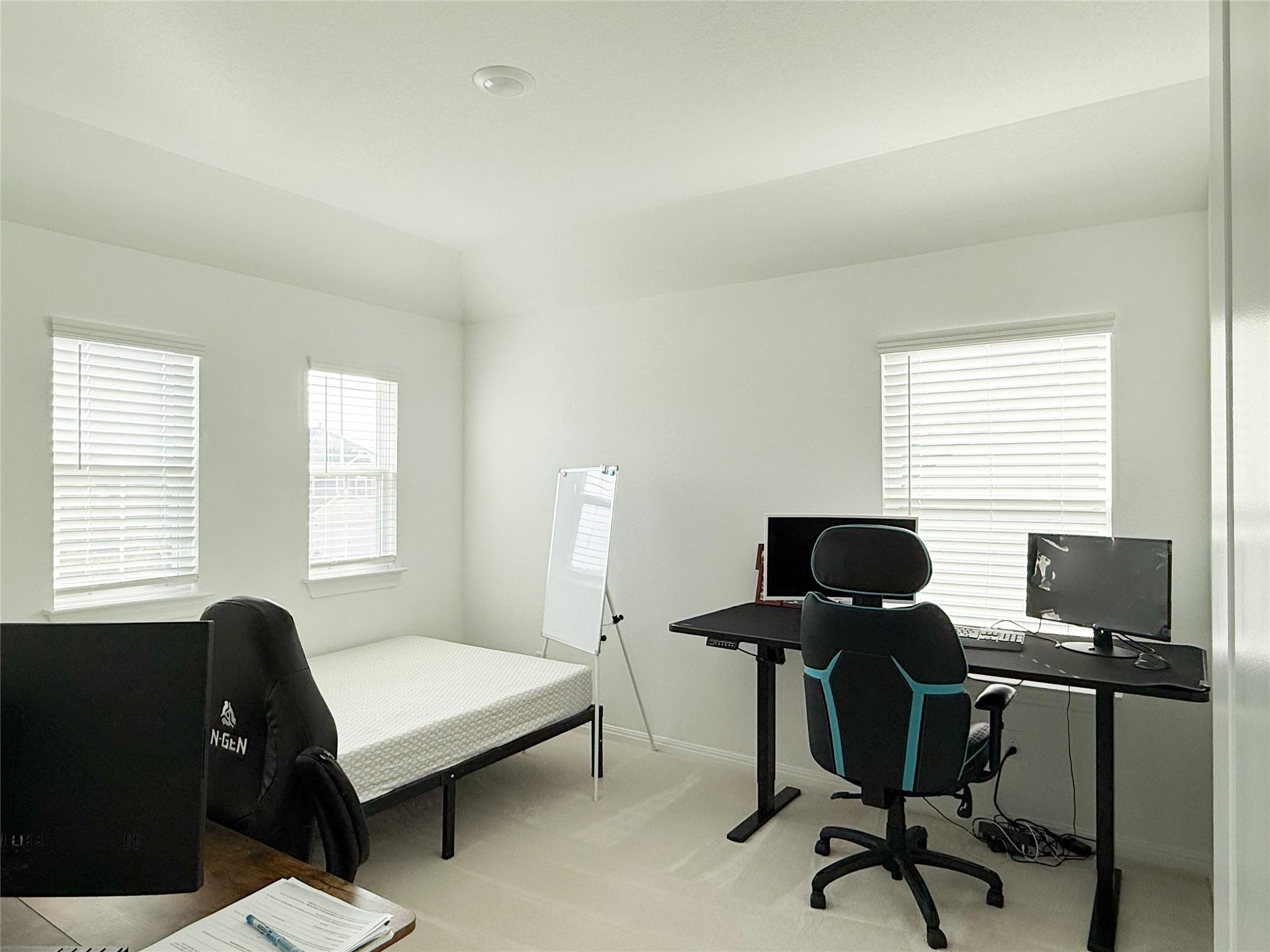 253 Inlet Ln, Leander, TX 78641