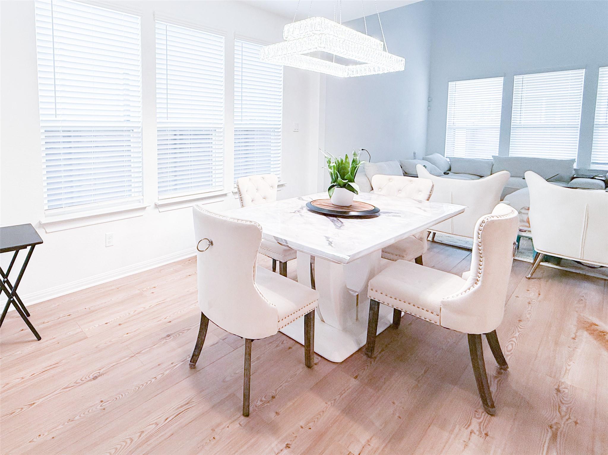 253 Inlet Ln, Leander, TX 78641