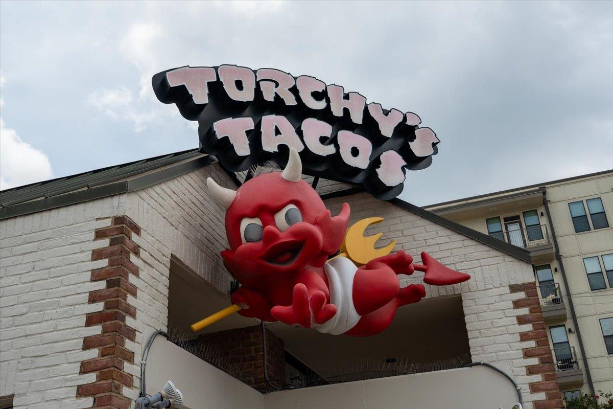 2000 Lightsey Rd # 3, Austin, TX 78704