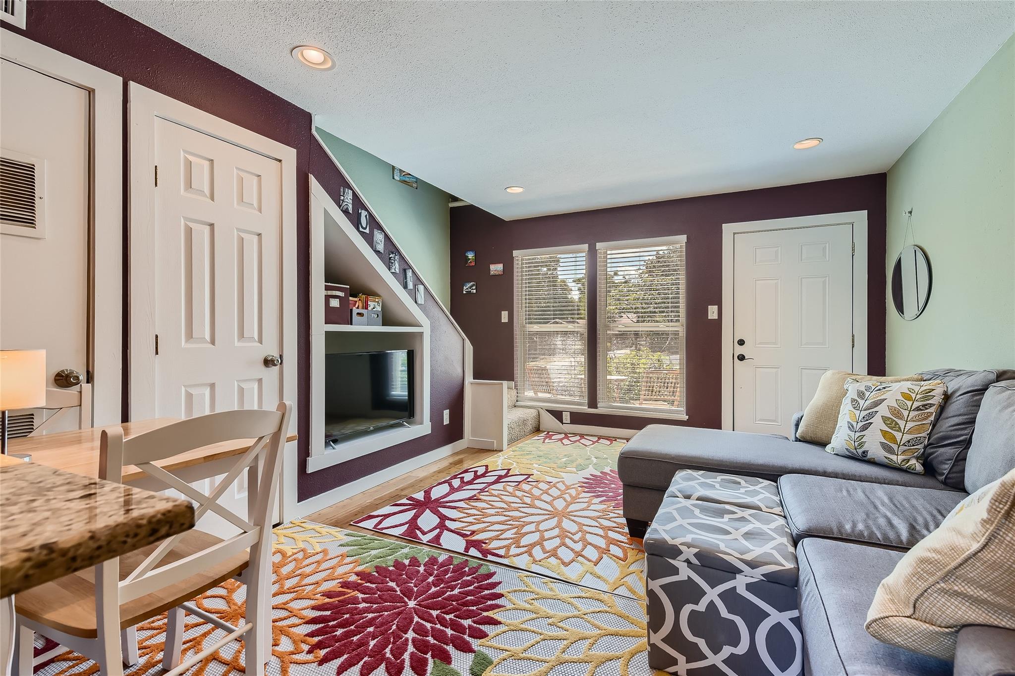 2000 Lightsey Rd # 3, Austin, TX 78704