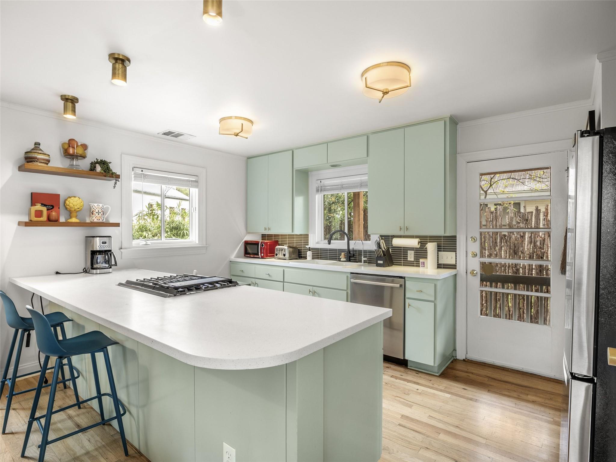 909 Shelley Ave, Austin, TX 78703