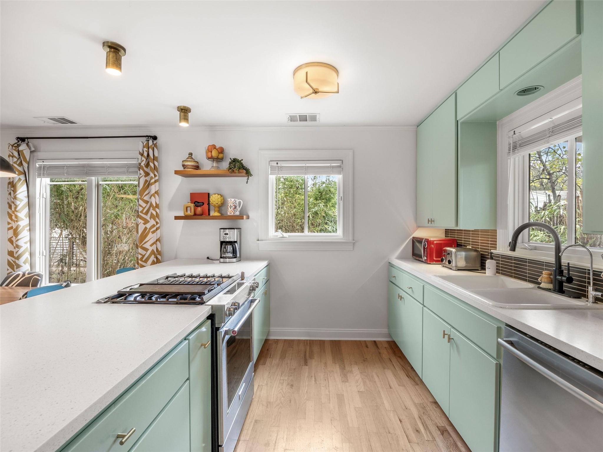 909 Shelley Ave, Austin, TX 78703