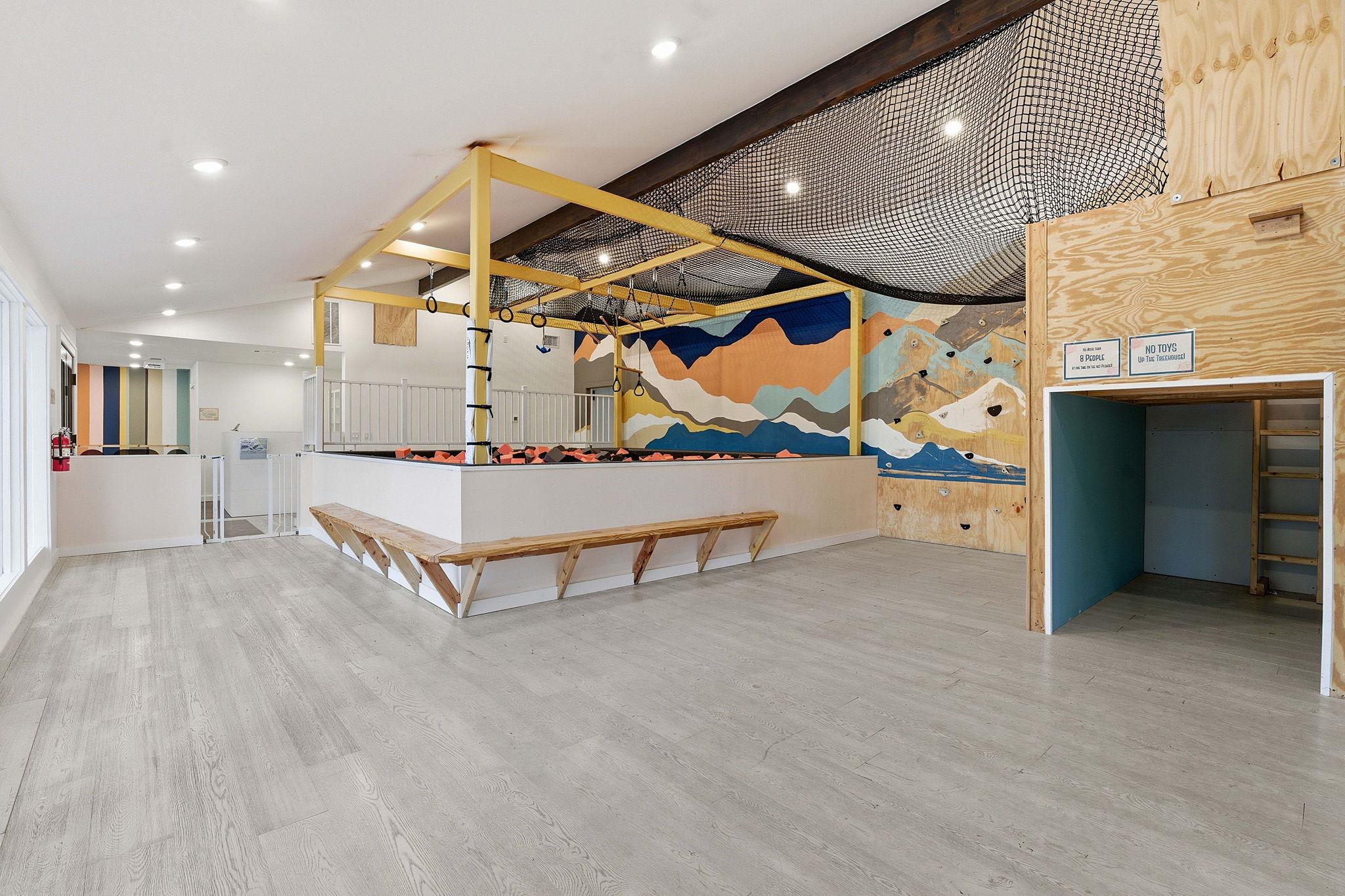 13617 Fitzhugh Rd, Austin, TX 78736