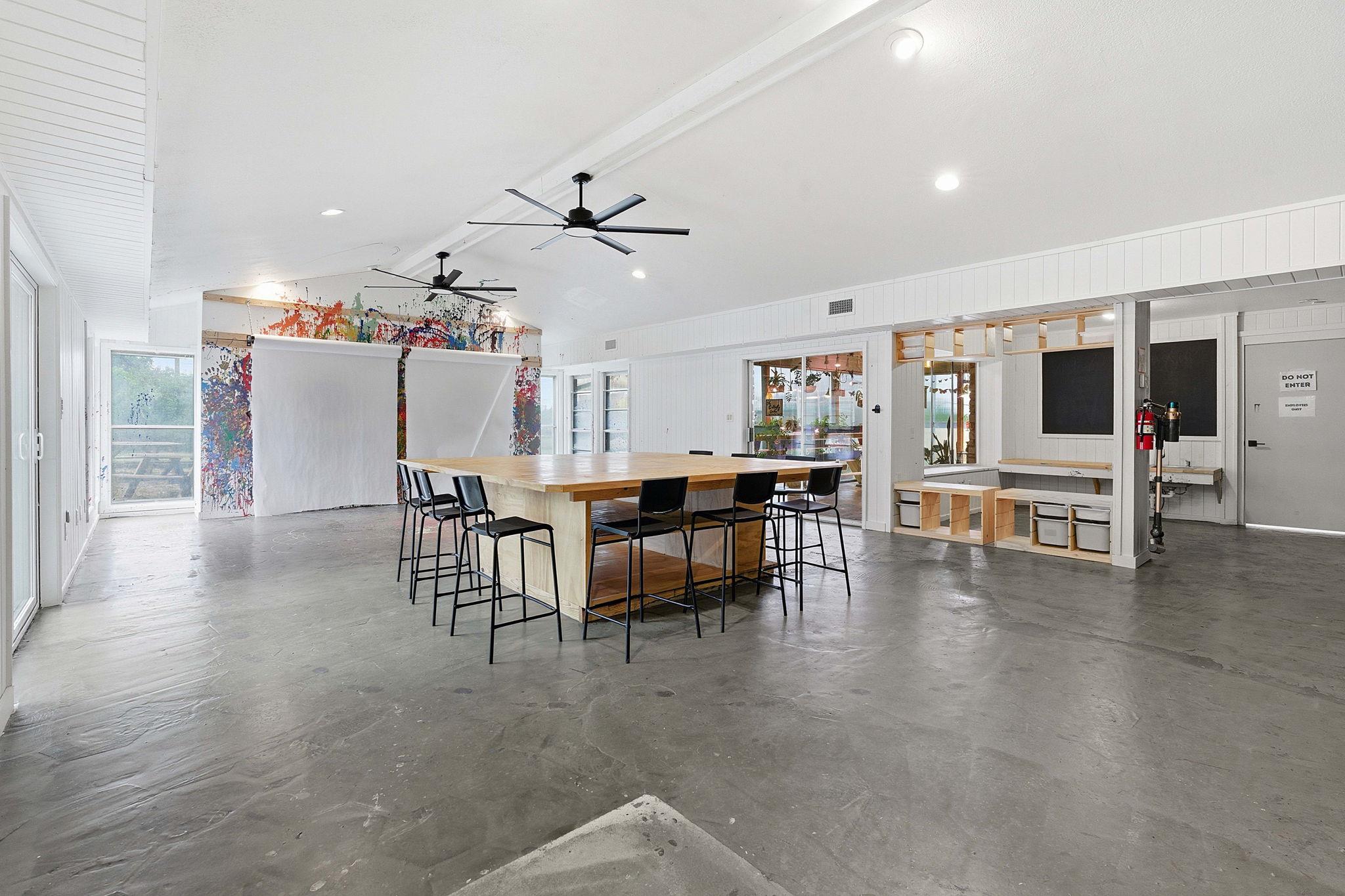 13617 Fitzhugh Rd, Austin, TX 78736