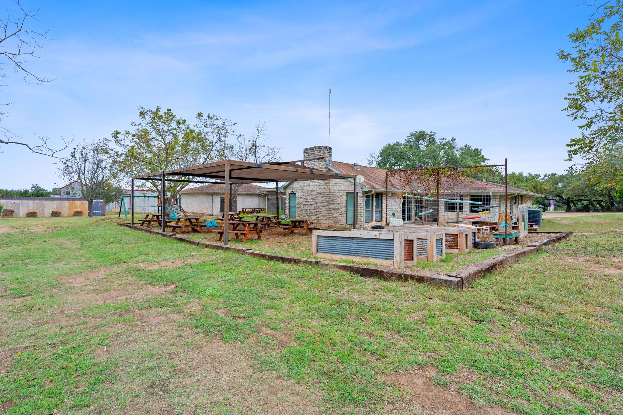 13617 Fitzhugh Rd, Austin, TX 78736