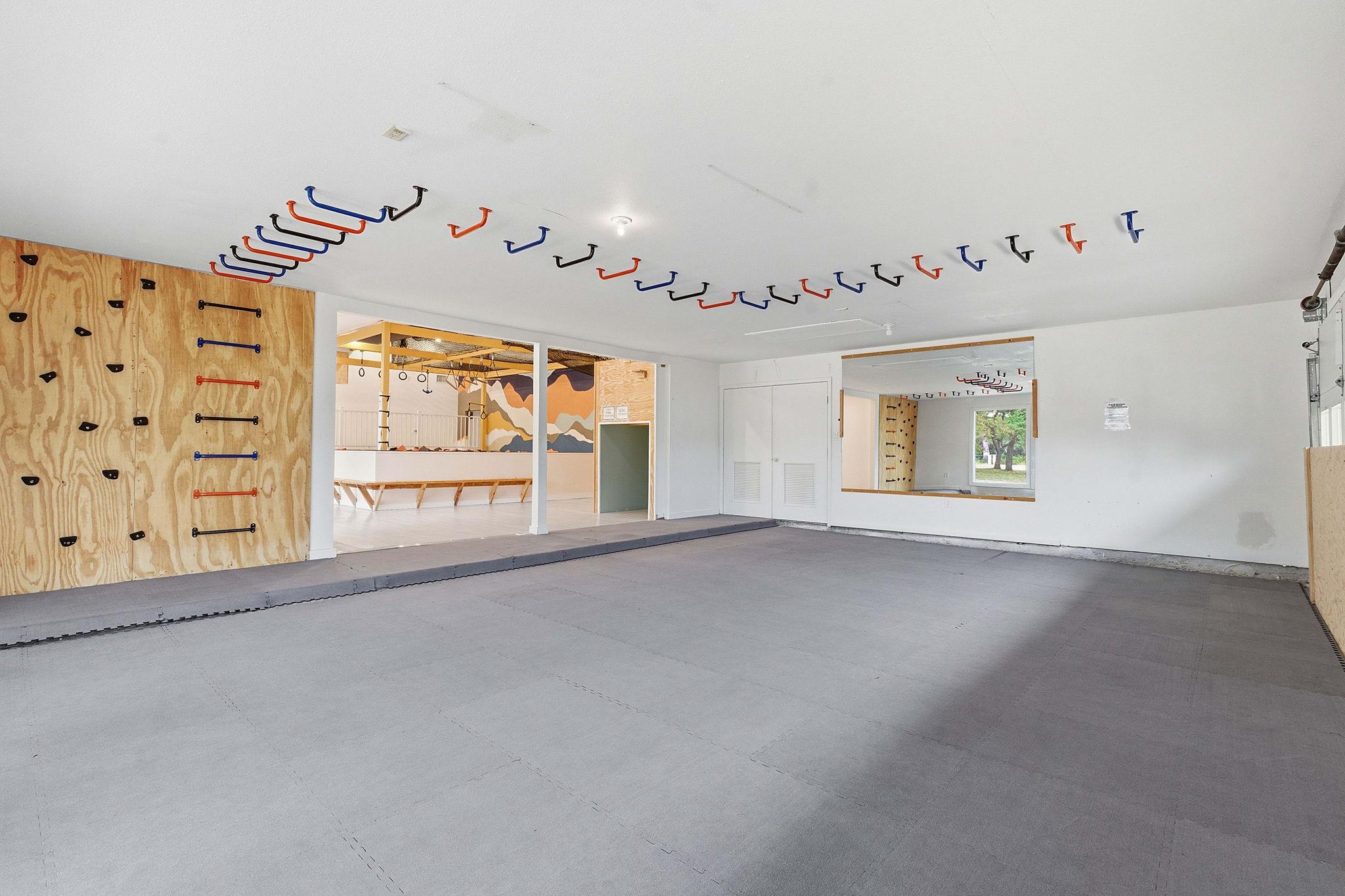 13617 Fitzhugh Rd, Austin, TX 78736