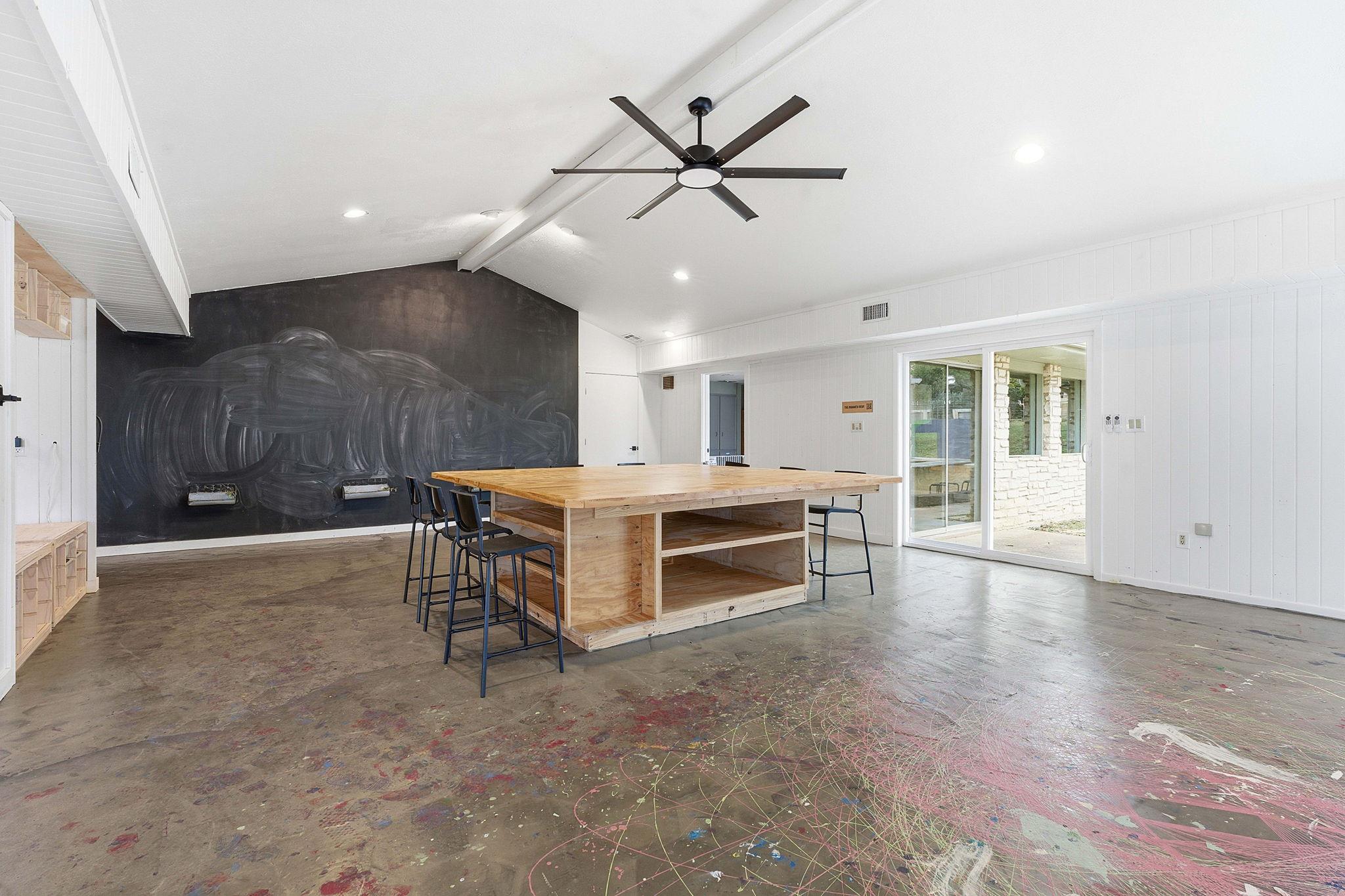 13617 Fitzhugh Rd, Austin, TX 78736