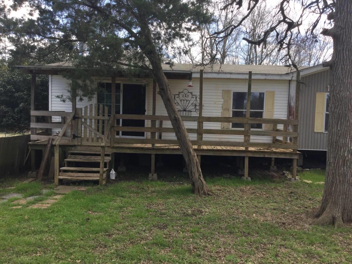 250 Rolling Oaks Dr, Driftwood, TX 78619