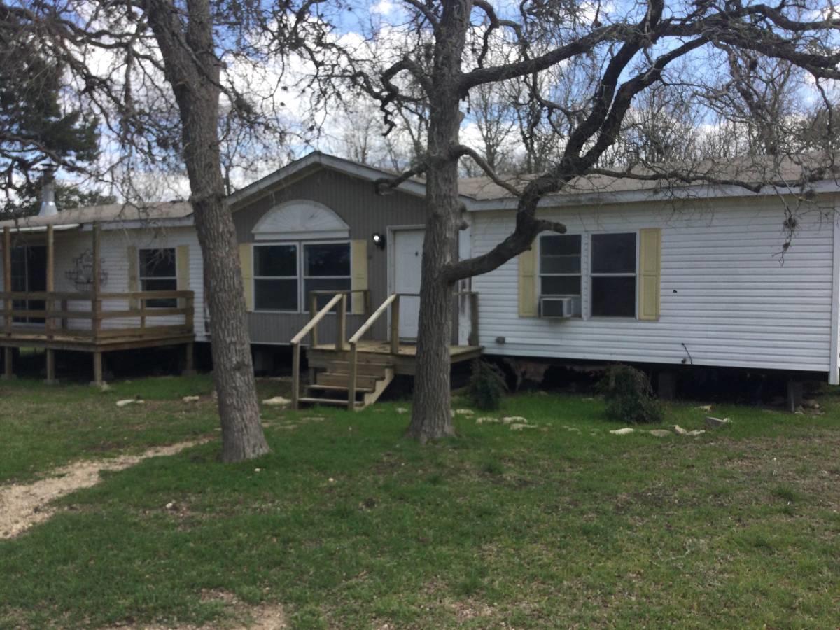 250 Rolling Oaks Dr, Driftwood, TX 78619