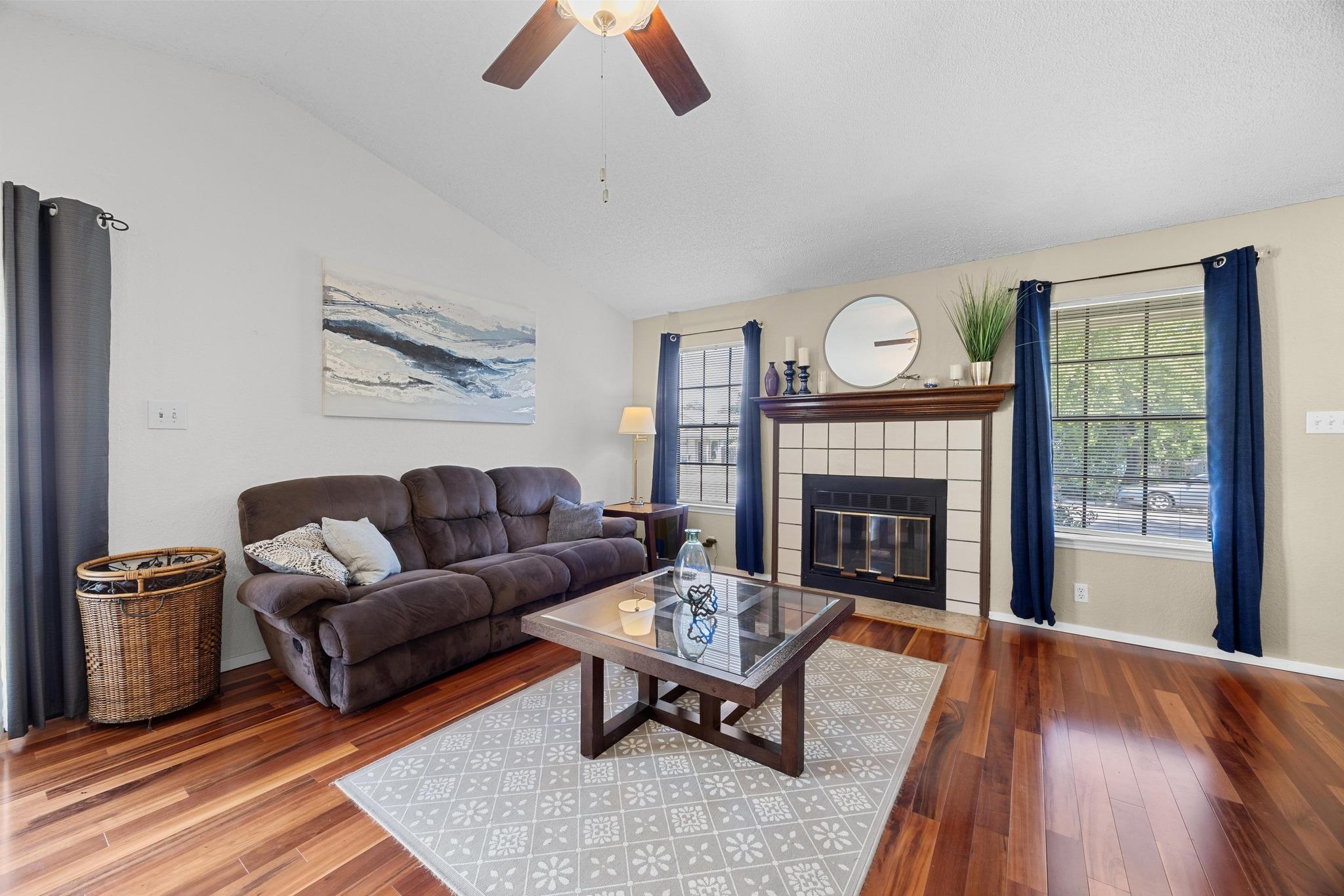 1111 Fairlawn Cv, Round Rock, TX 78664