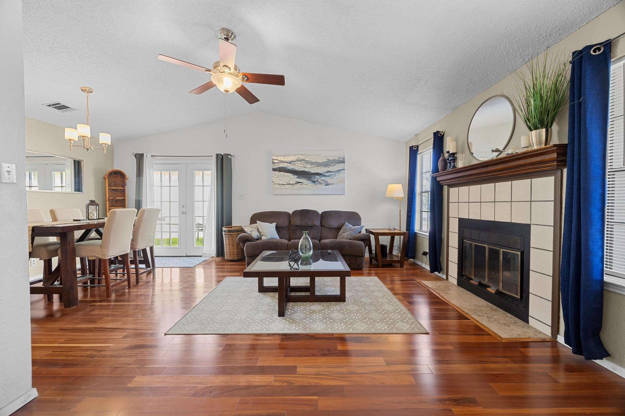 1111 Fairlawn Cv, Round Rock, TX 78664