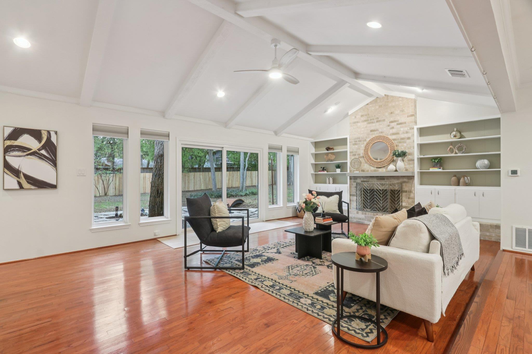 2505 Comburg Castle Way, Austin, TX 78748