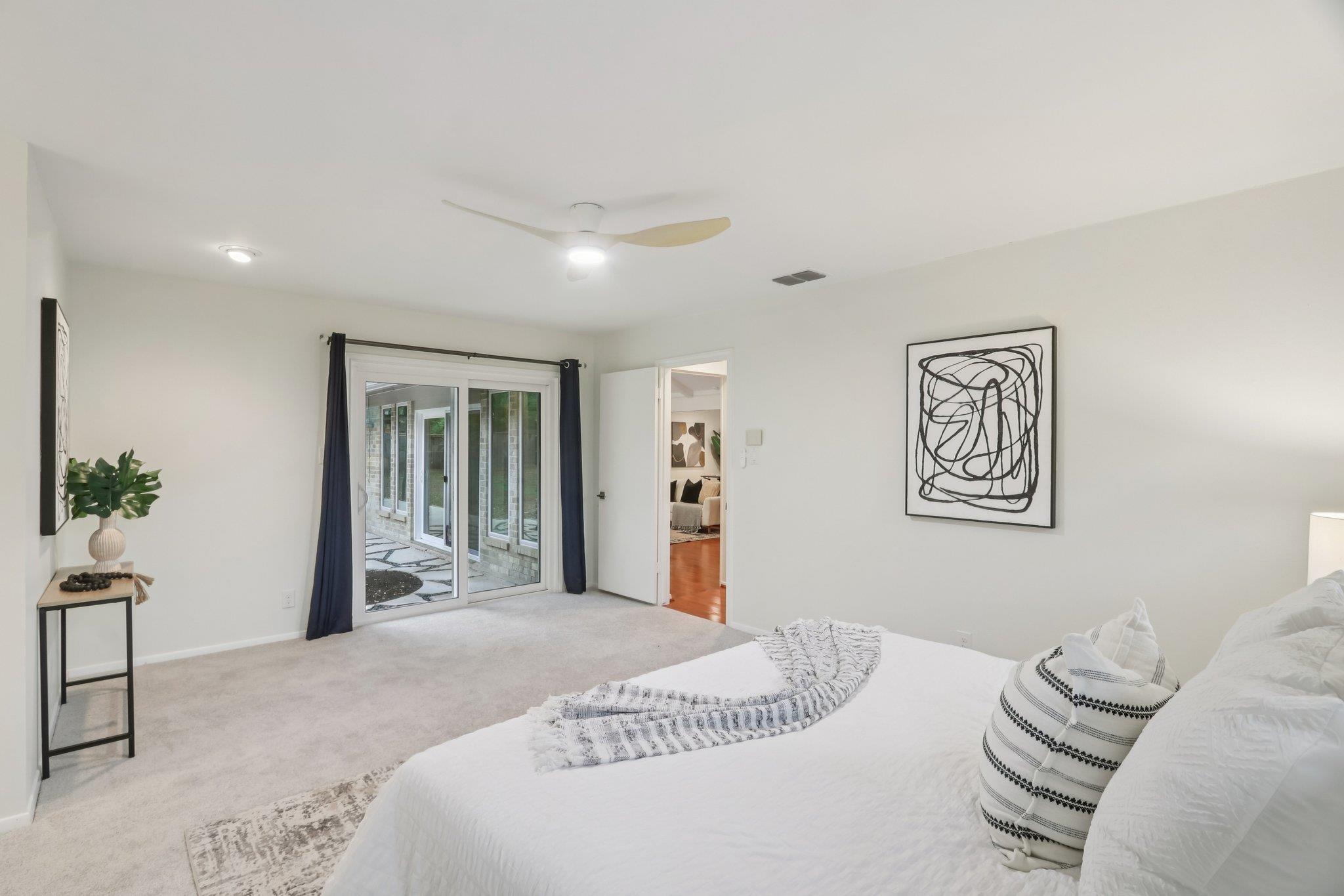 2505 Comburg Castle Way, Austin, TX 78748