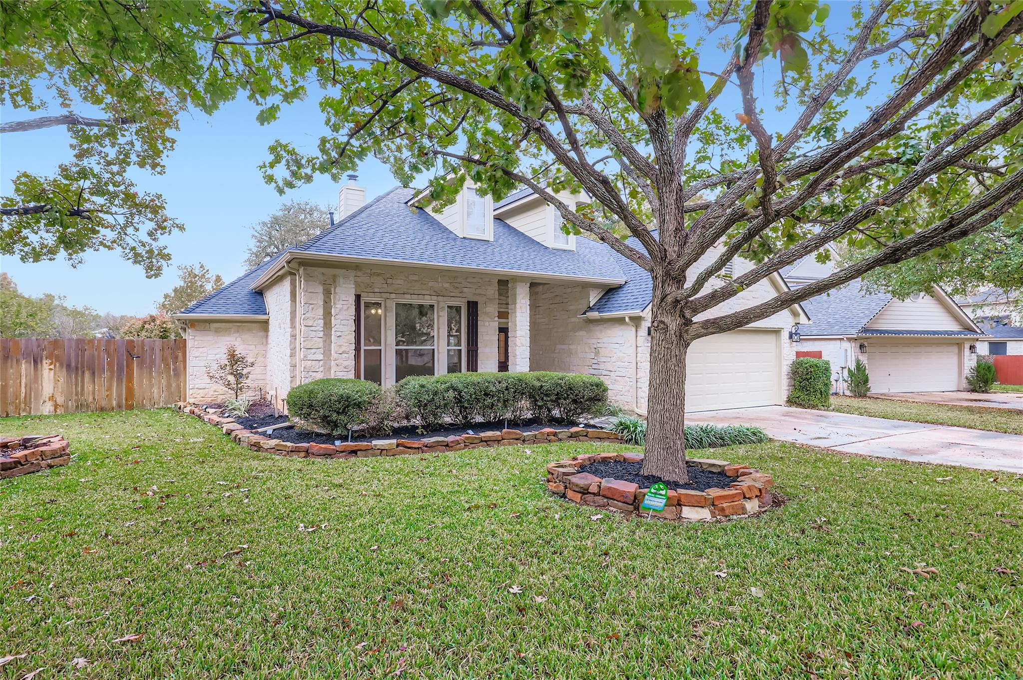 711 DOGWOOD Trl, Cedar Park, TX 78613