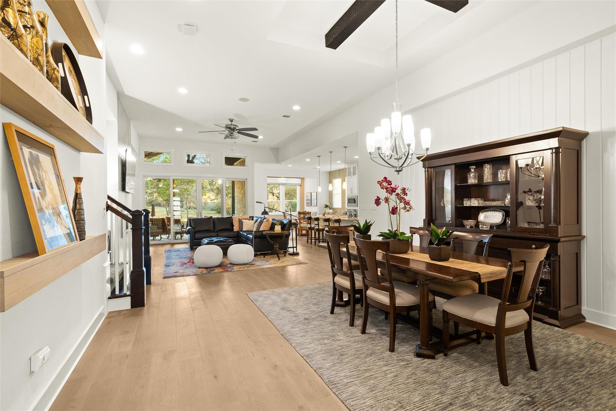 550 Goodnight Trl, Dripping Springs, TX 78620