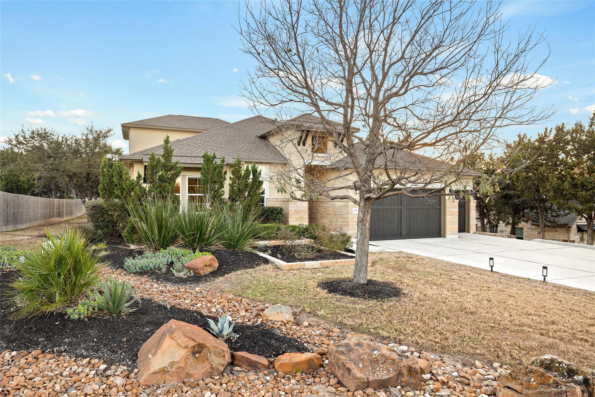 550 Goodnight Trl, Dripping Springs, TX 78620