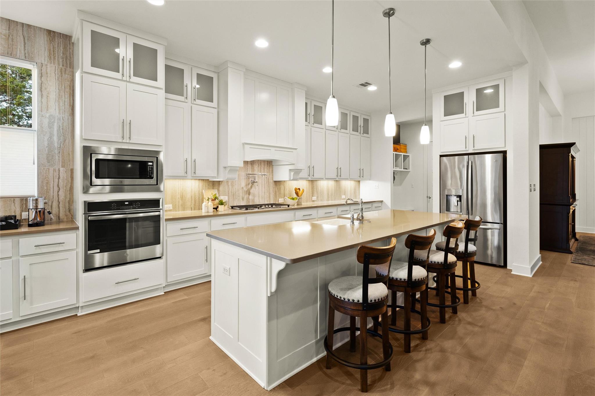 550 Goodnight Trl, Dripping Springs, TX 78620