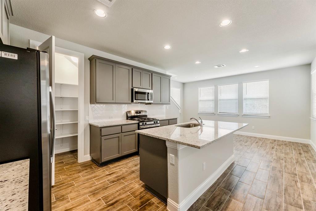 157 Riverhill Dr, Georgetown, TX 78628