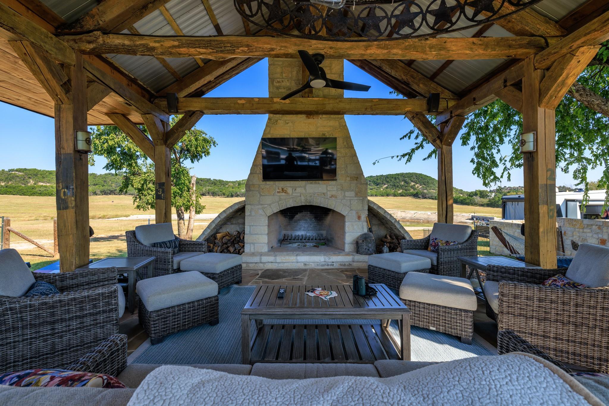 3366 Ranch Road 965, Fredericksburg, TX 78624