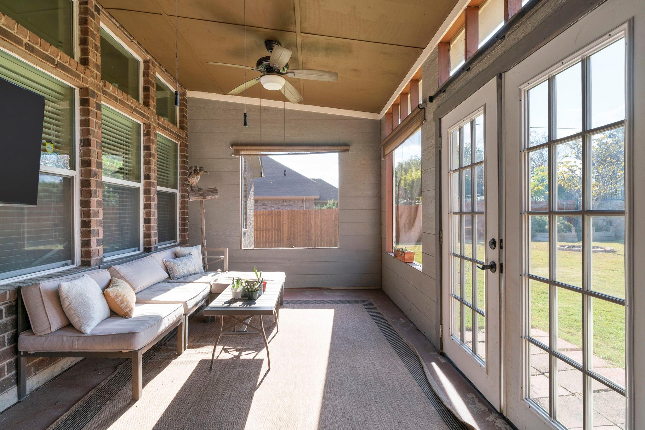 159 Orchard Hill Trl, Buda, TX 78610