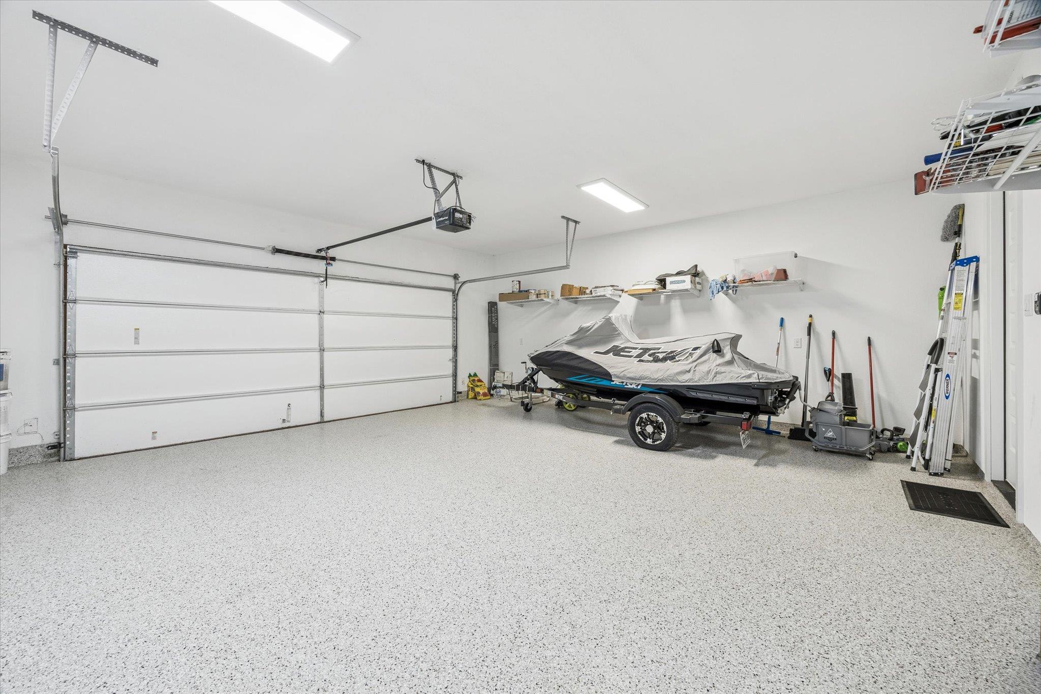 11123 Lakeside Dr, Jonestown, TX 78645