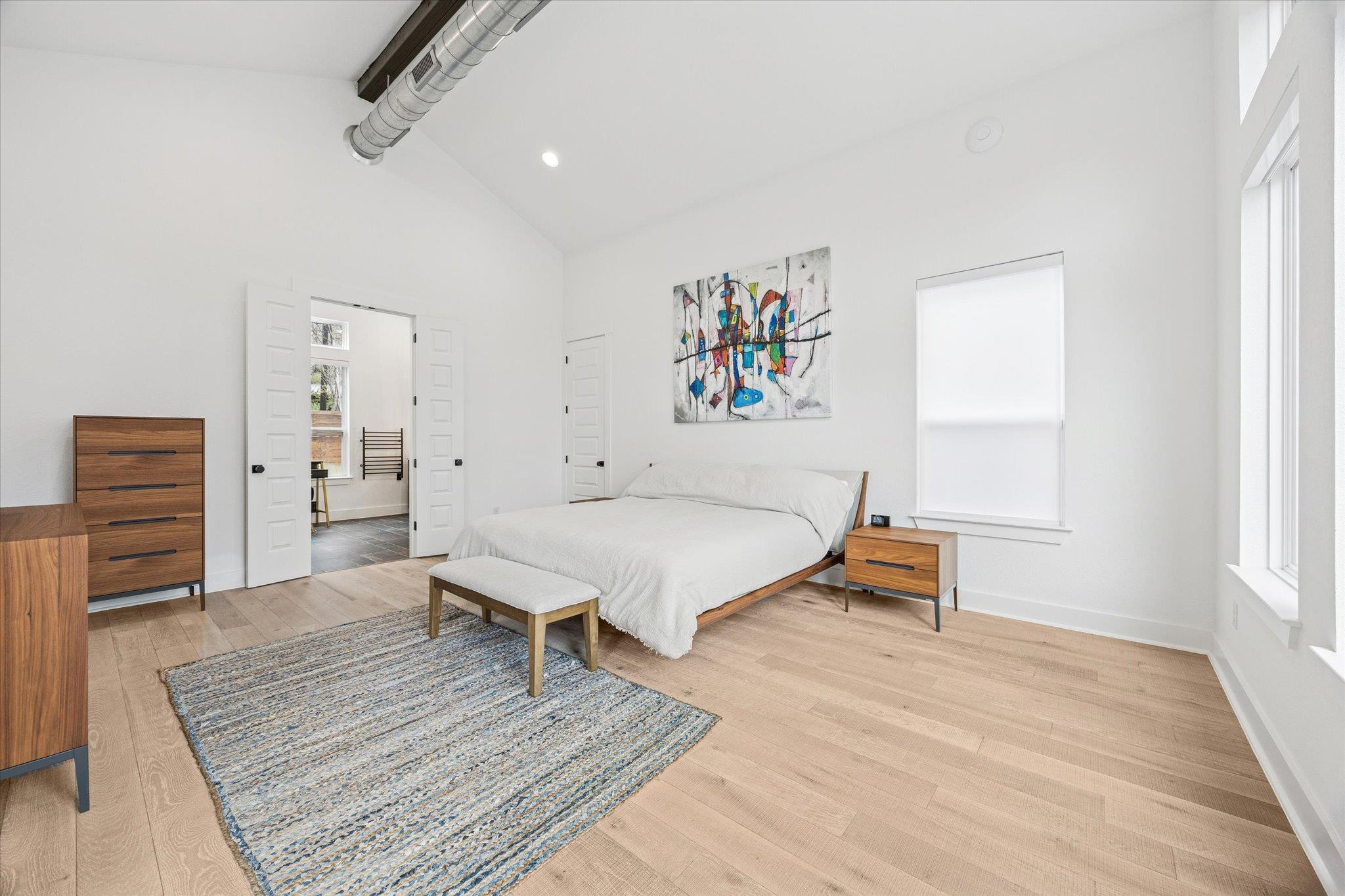 11123 Lakeside Dr, Jonestown, TX 78645