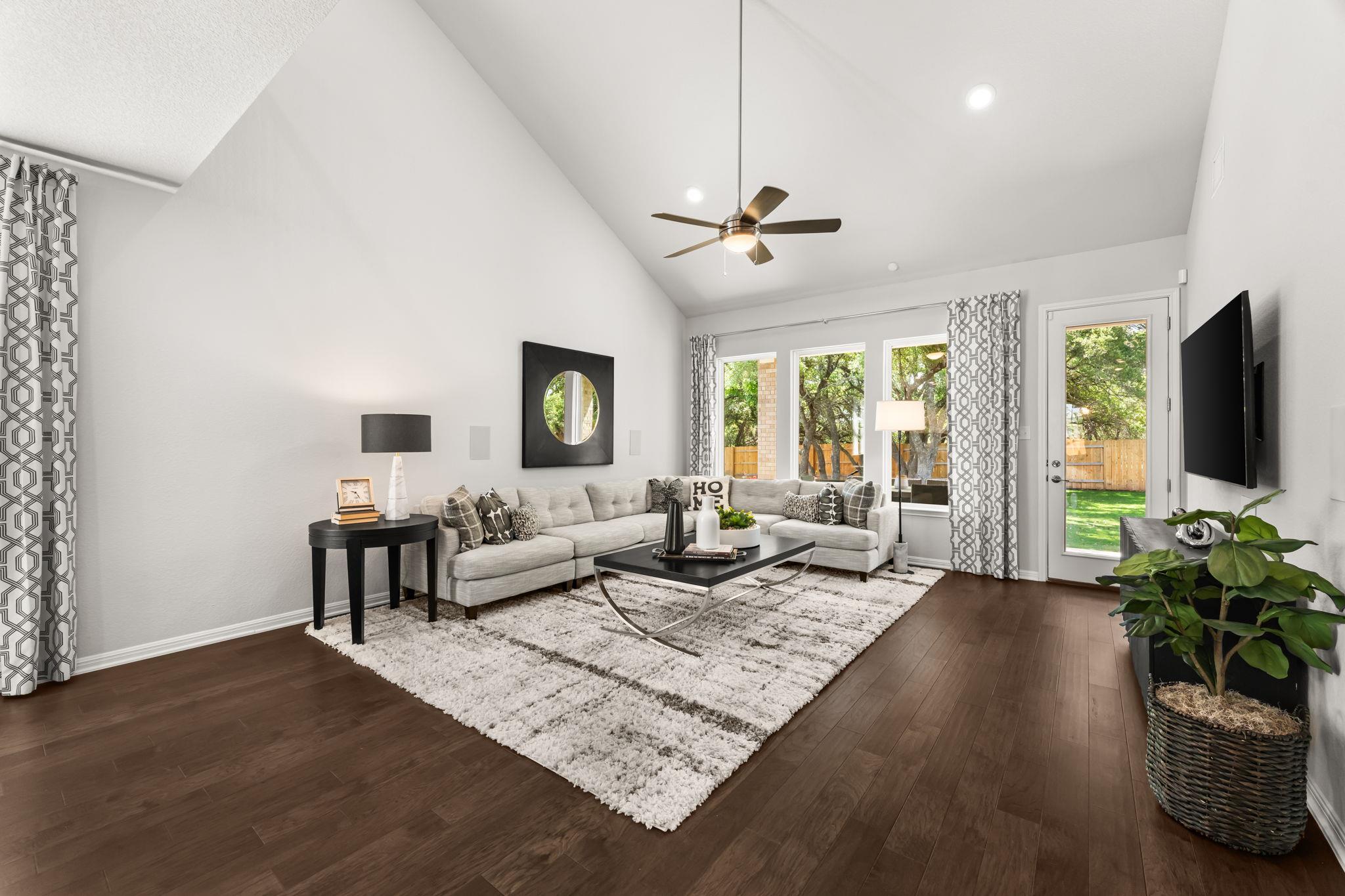 208 Barton Oak Trl, Georgetown, TX 78628