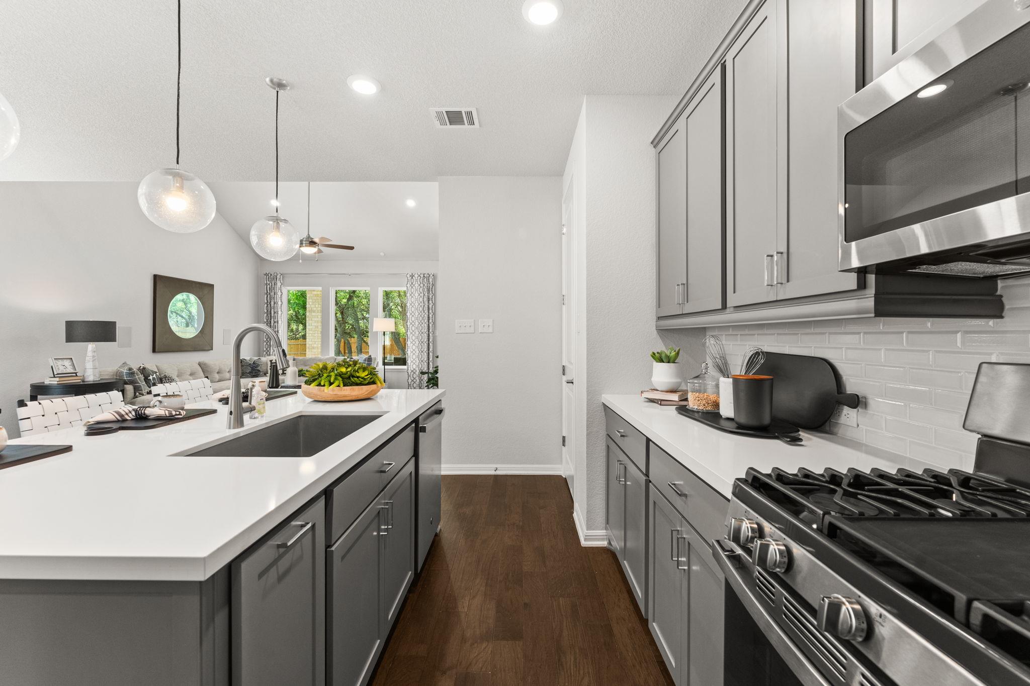 208 Barton Oak Trl, Georgetown, TX 78628