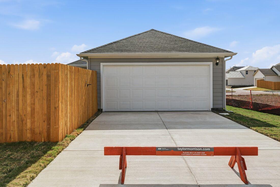 14120 Gilwell Dr, Del Valle, TX 78617