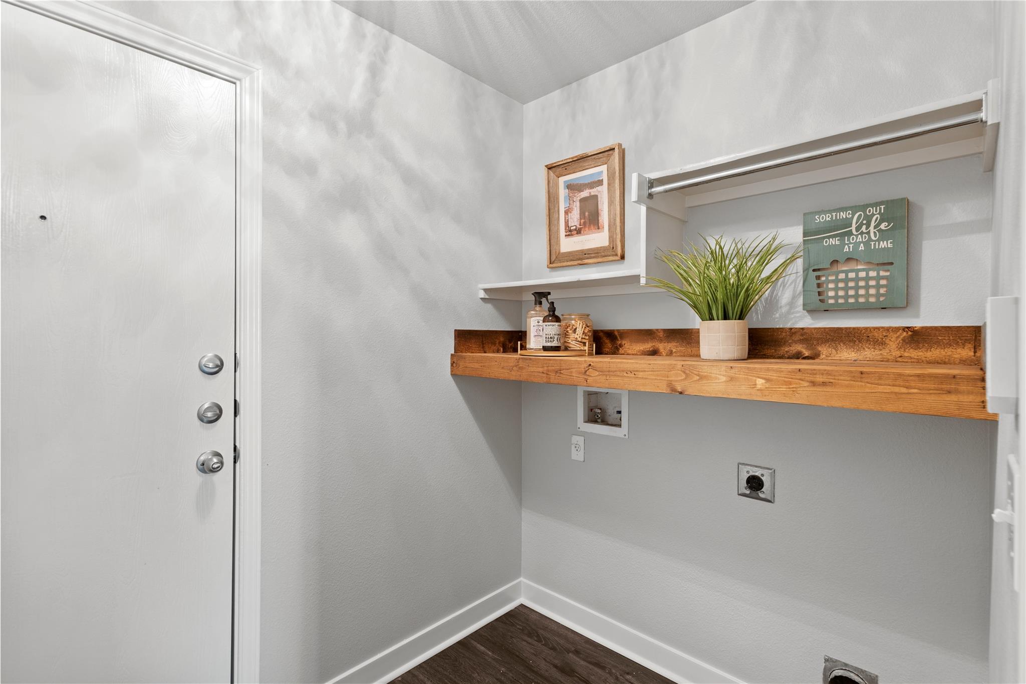 1600 Gretchen Dr, Cedar Park, TX 78613