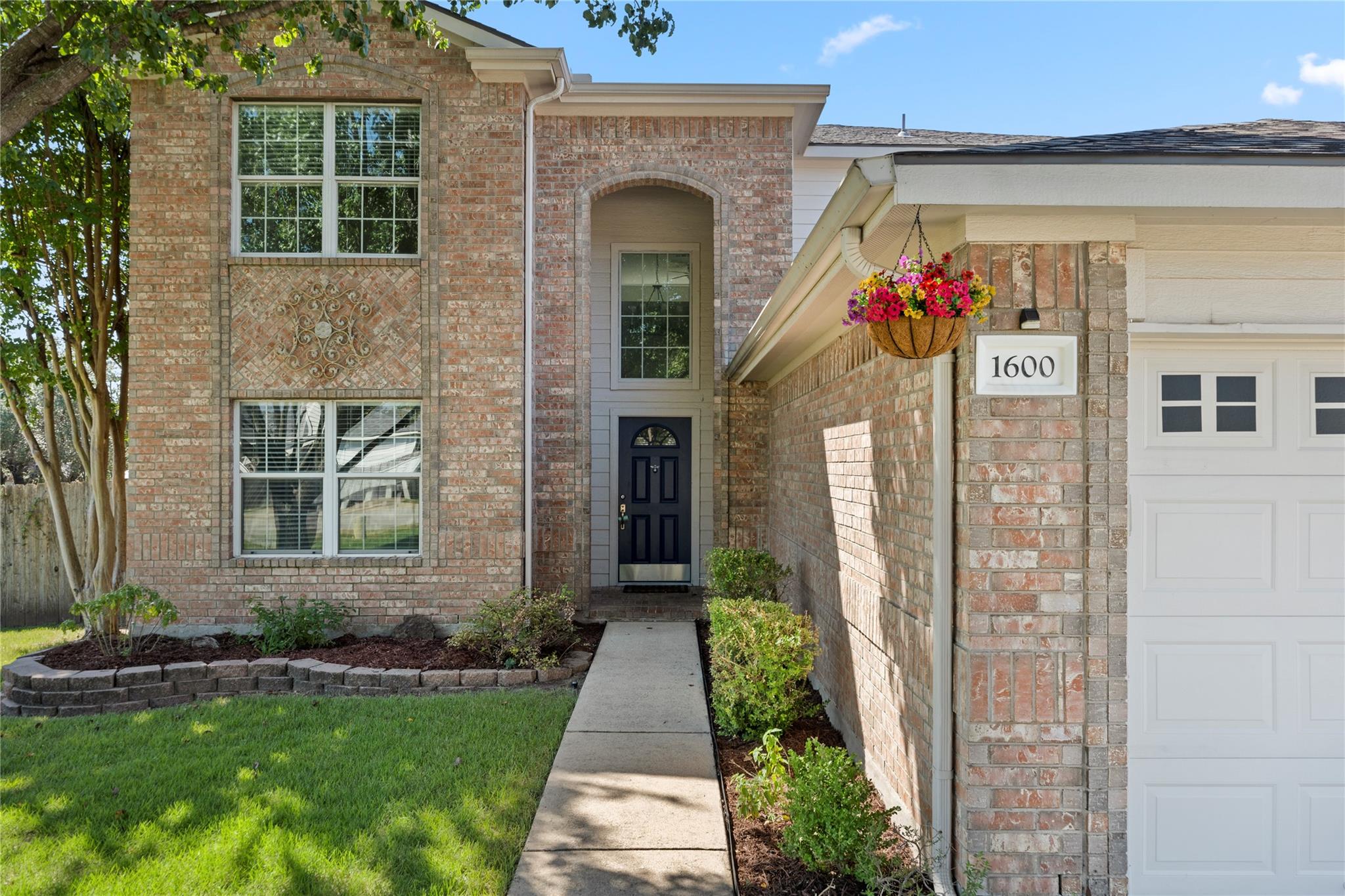 1600 Gretchen Dr, Cedar Park, TX 78613