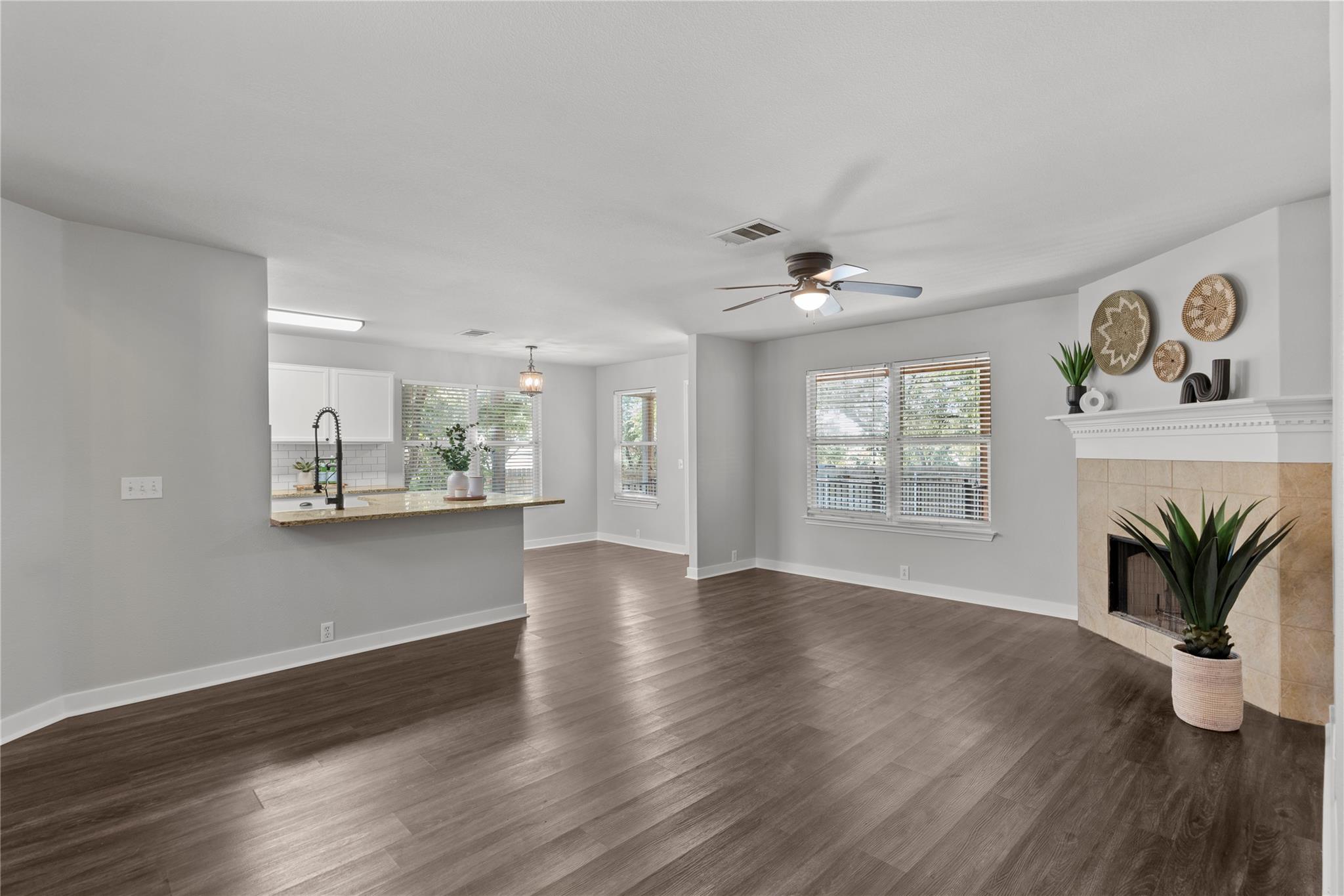 1600 Gretchen Dr, Cedar Park, TX 78613