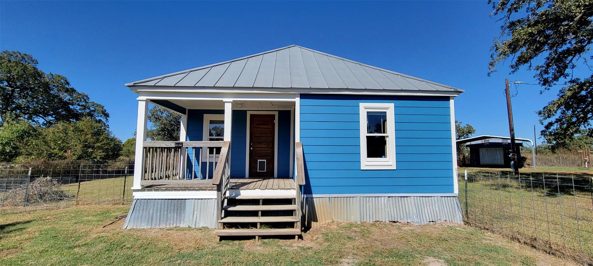 394 Easley Rd, Smithville, TX 78957