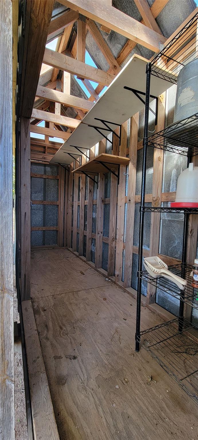 394 Easley Rd, Smithville, TX 78957